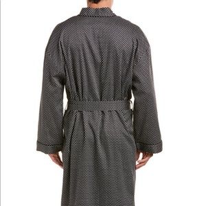 Brand new robe by Robert Graham